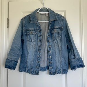 Chico’s Platinum Jean Jacket/Button Sleeves/Two Button Front Pockets/Size 1